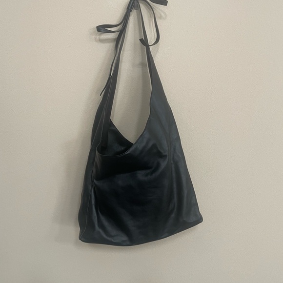 Black Leather Reformation Oversized Vittoria Tote Bag - Picture 2 of 9